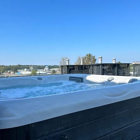 Апартаменты Brand New !!! Baltic Marina Sauna & Fitness Apartments- Royal Apartments, Polnische Ostsee